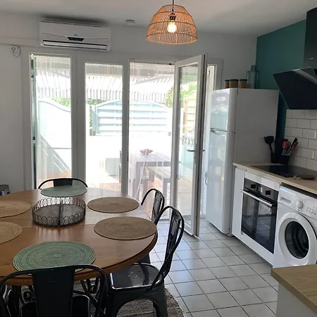 Maison Proche Village Naturiste - 7 Personnes 阿格德
