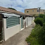 Maison Proche Village Naturiste - 7 Personnes アグド