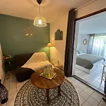 Maison Proche Village Naturiste - 7 Personnes アグド