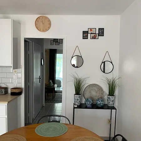 Maison De La Proche Village Naturiste 7 Personnes * Agde