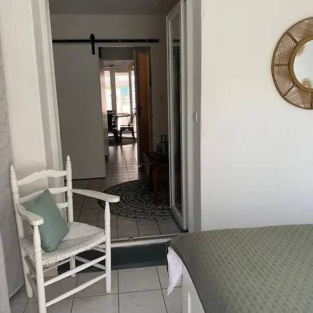 Prázdninový dům Maison De La Proche Village Naturiste 7 Personnes