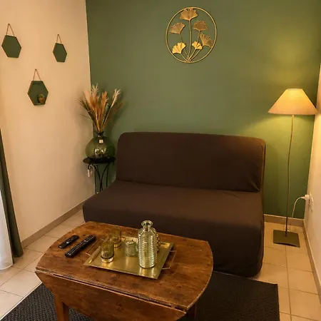 Prázdninový dům Maison De La Proche Village Naturiste 7 Personnes