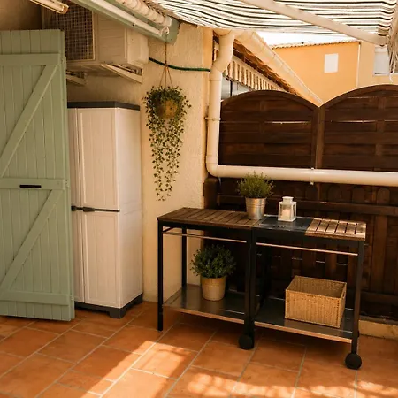 Maison De La Proche Village Naturiste 7 Personnes Agde