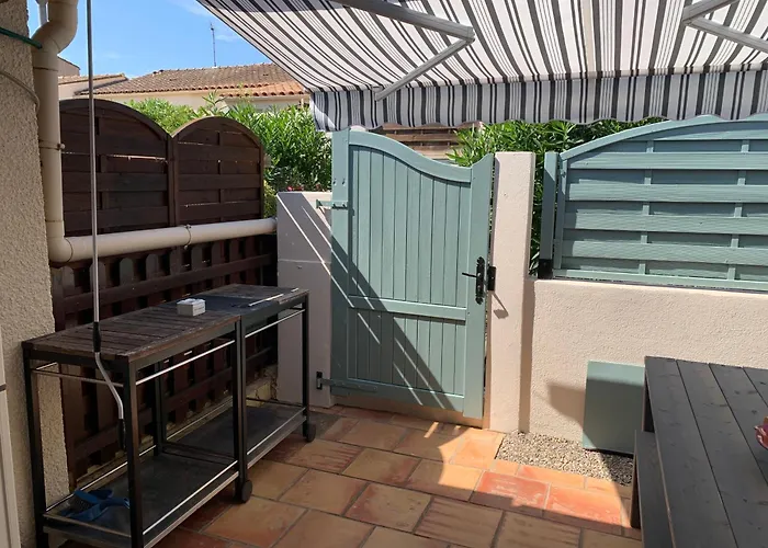 Maison Proche Village Naturiste - 7 Personnes